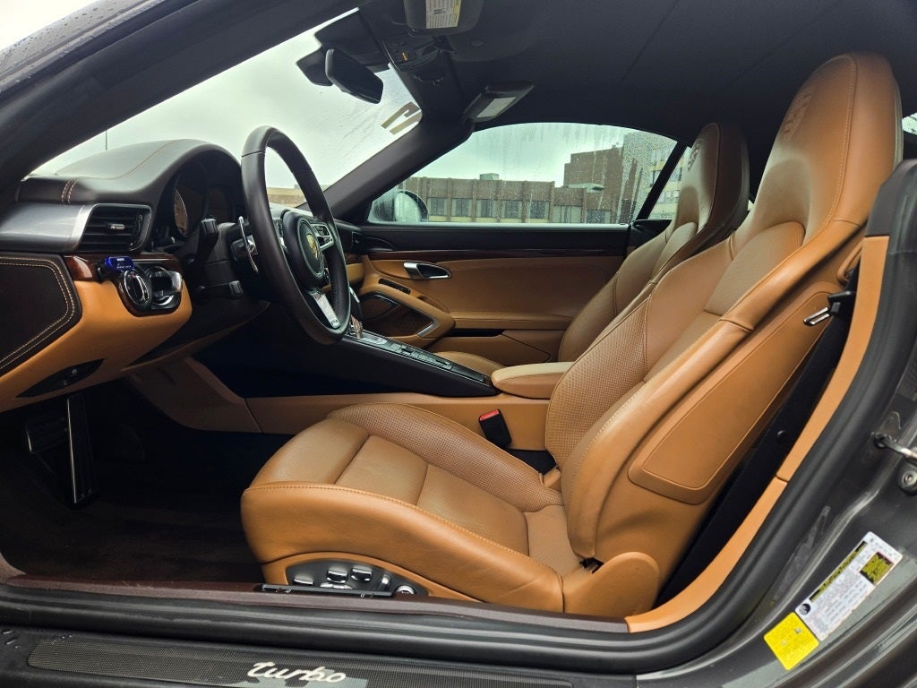 2017 Porsche 911 Turbo