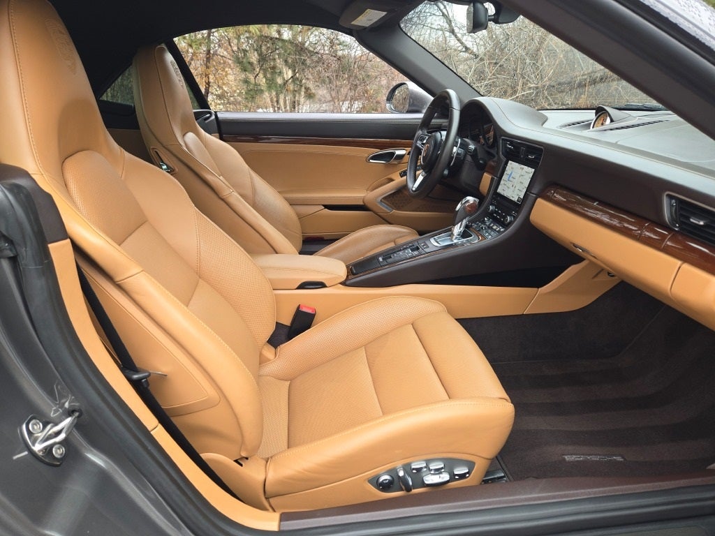 2017 Porsche 911 Turbo