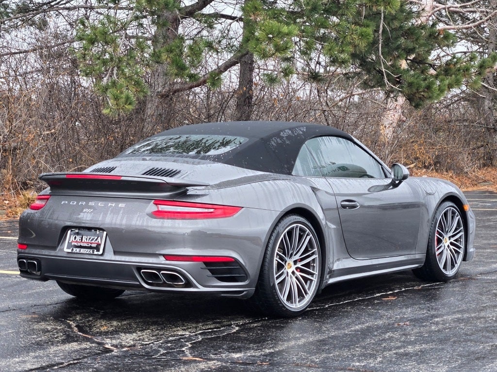 2017 Porsche 911 Turbo