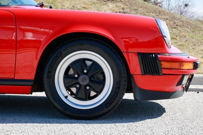 1985 Porsche 911 Carrera