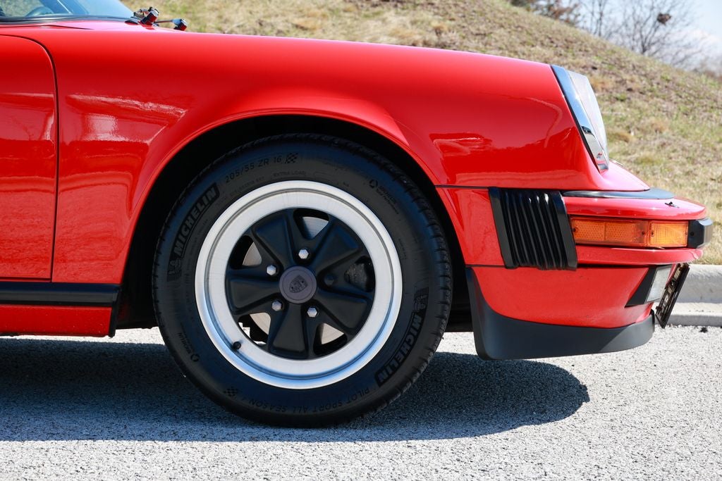 1985 Porsche 911 Carrera
