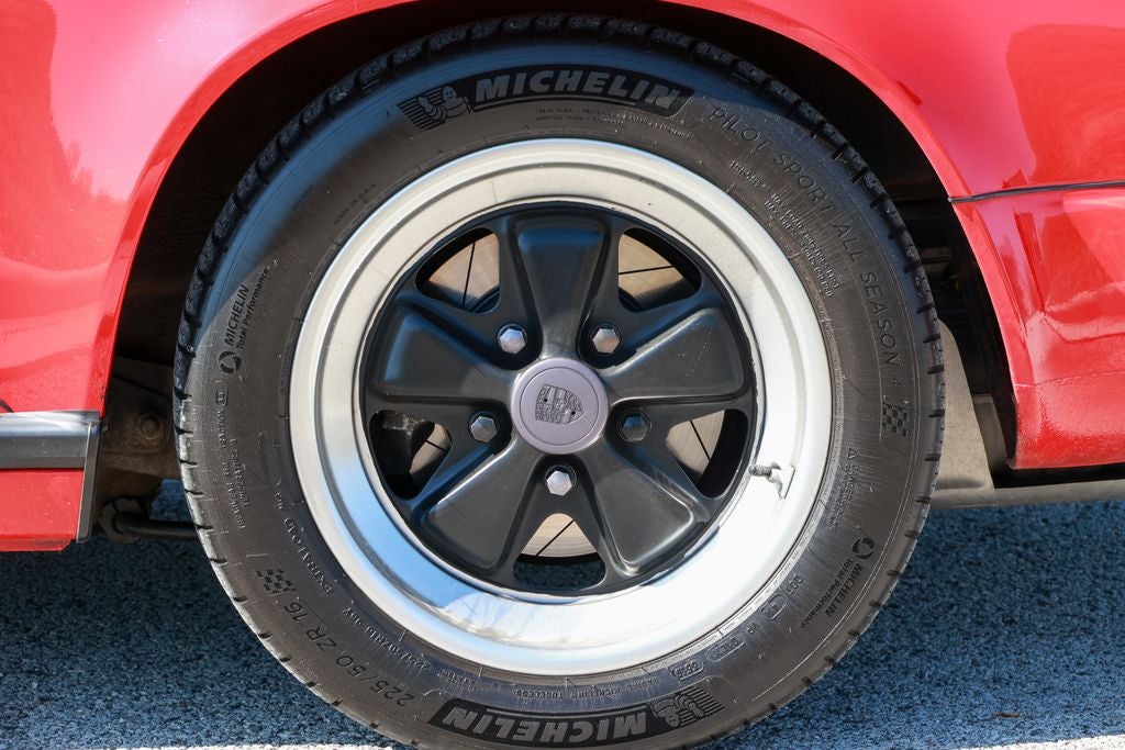 1985 Porsche 911 Carrera