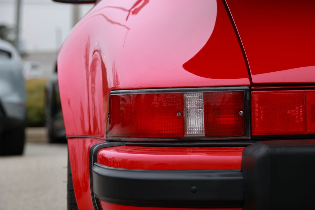 1985 Porsche 911 Carrera