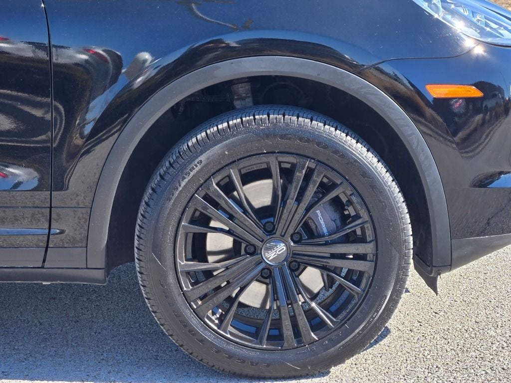 2018 Porsche Cayenne Base