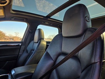 2018 Porsche Cayenne Base