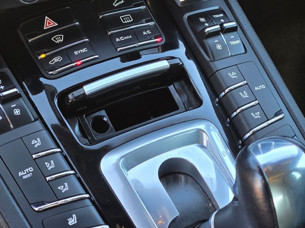 2018 Porsche Cayenne Base