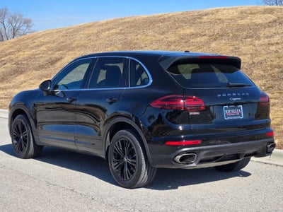 2018 Porsche Cayenne Base