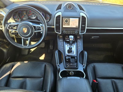 2018 Porsche Cayenne Base