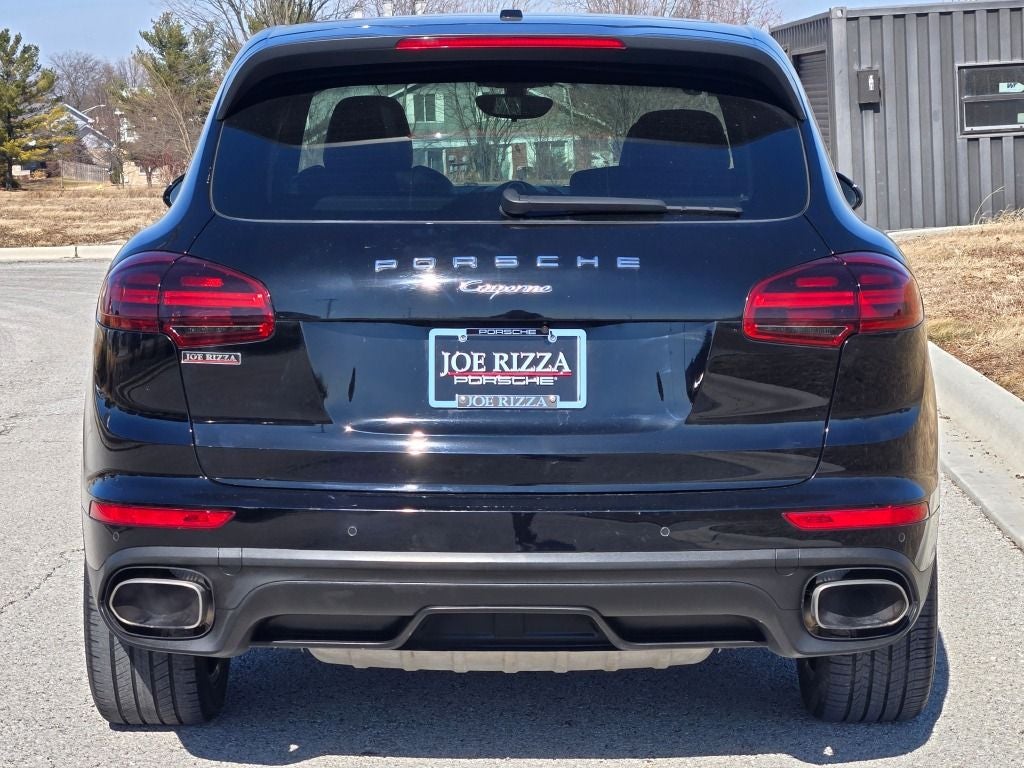 2018 Porsche Cayenne Base