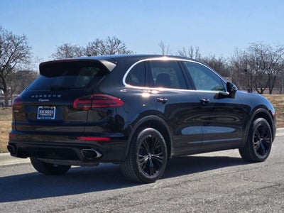 2018 Porsche Cayenne Base
