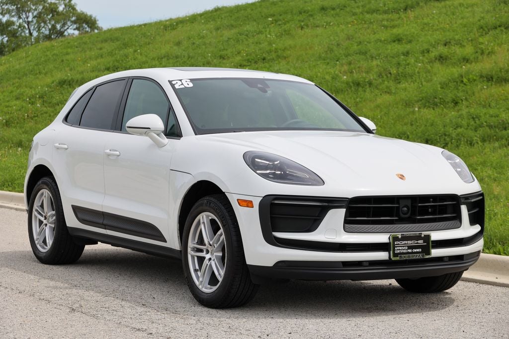 2026 Porsche Macan Base