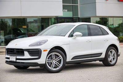 2026 Porsche Macan Base