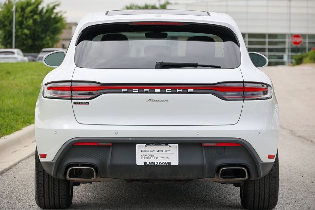 2026 Porsche Macan Base