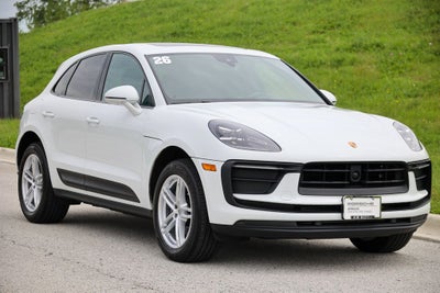 2026 Porsche Macan Base
