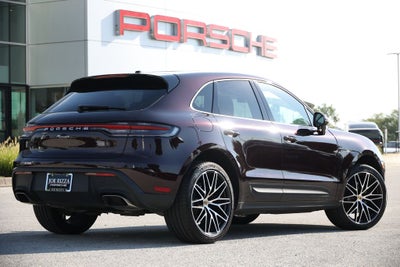 2026 Porsche Macan Base