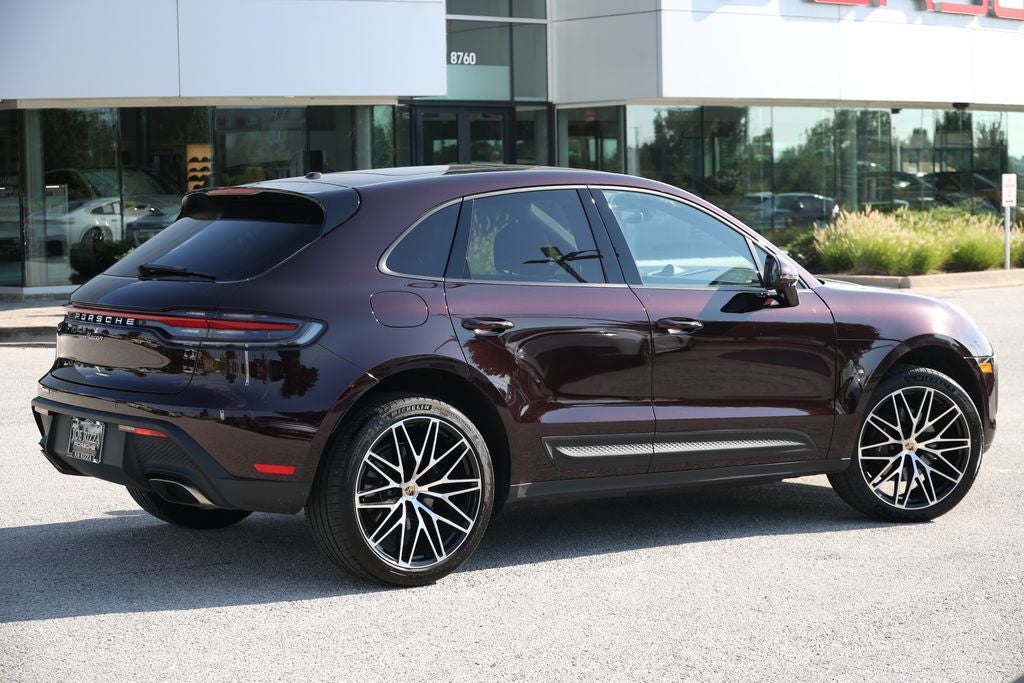 2026 Porsche Macan Base