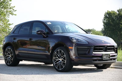2026 Porsche Macan Base