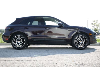2026 Porsche Macan Base
