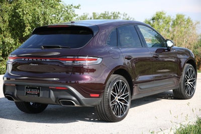 2026 Porsche Macan Base
