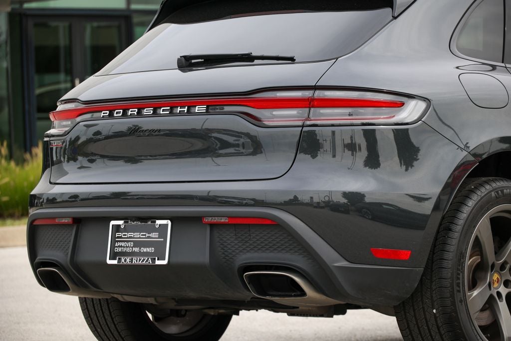2026 Porsche Macan Base