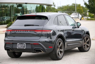 2026 Porsche Macan Base