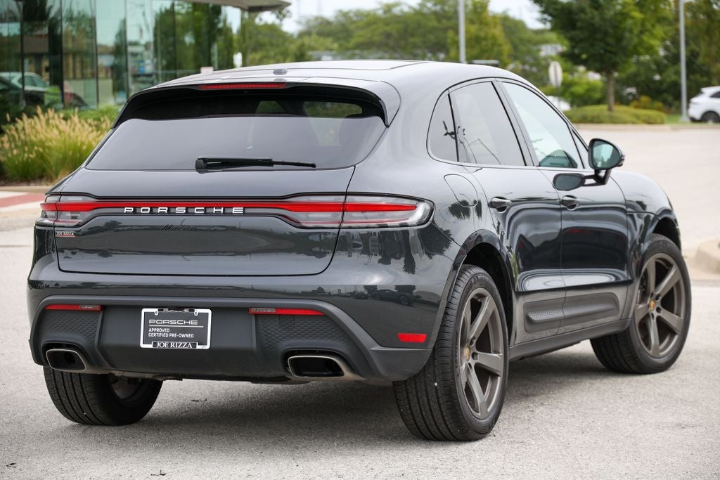 2026 Porsche Macan Base