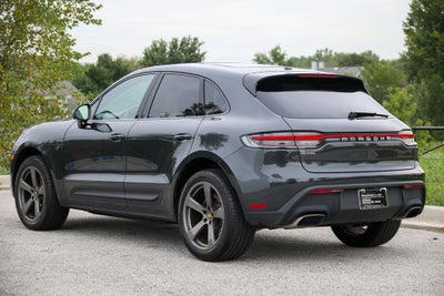 2026 Porsche Macan Base
