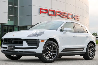 2026 Porsche Macan Base