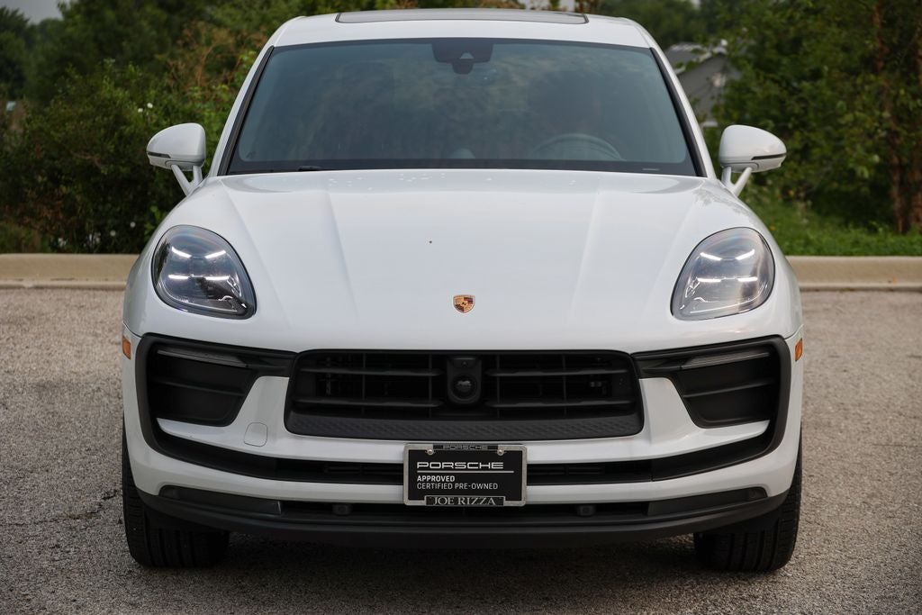 2026 Porsche Macan Base