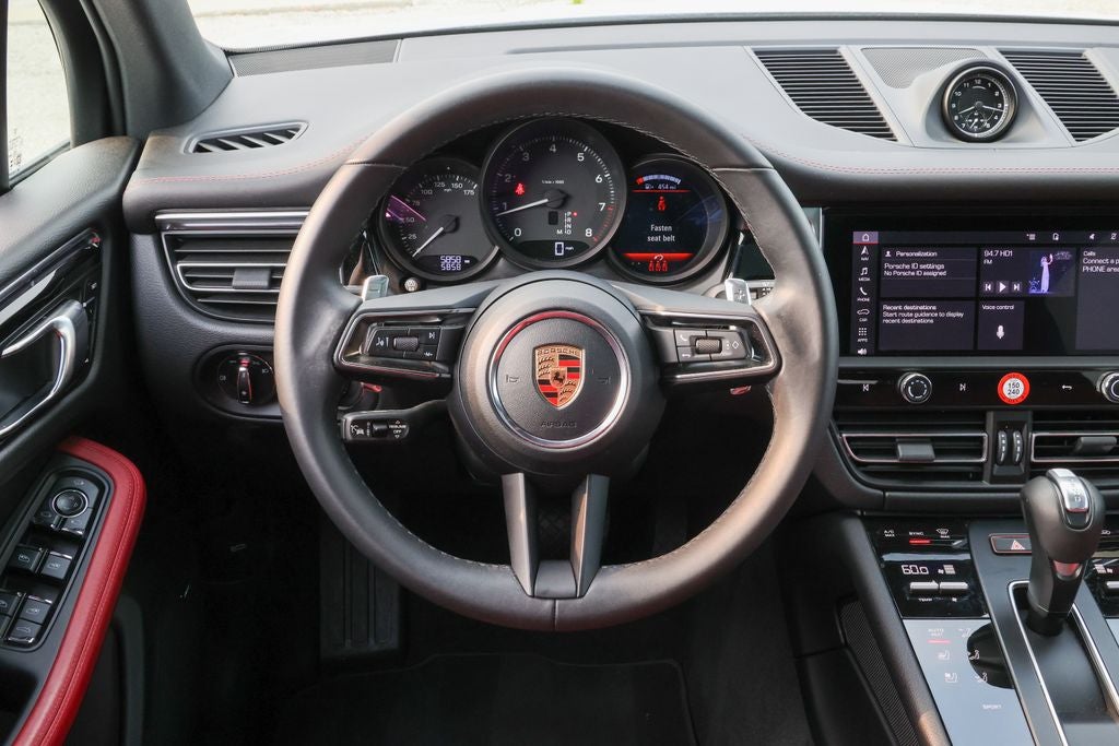 2026 Porsche Macan Base