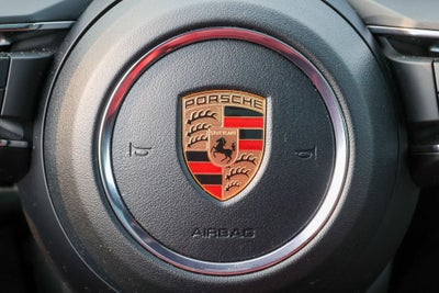 2026 Porsche Macan Base