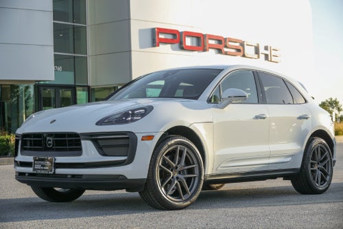 2026 Porsche Macan Base