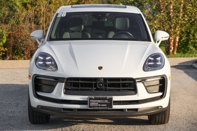 2026 Porsche Macan Base
