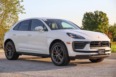 2026 Porsche Macan Base