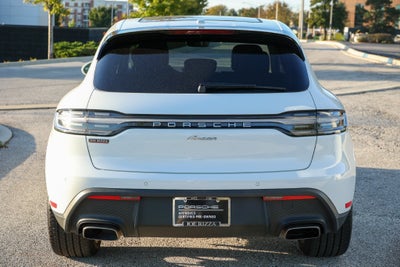 2026 Porsche Macan Base
