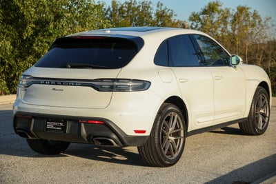 2026 Porsche Macan Base