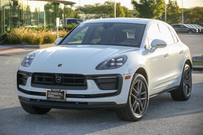 2026 Porsche Macan Base