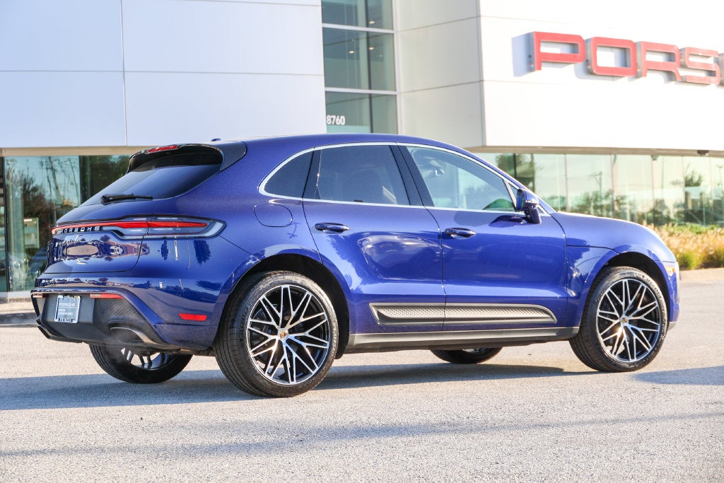 2026 Porsche Macan Base