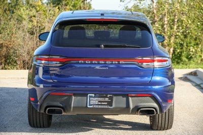 2026 Porsche Macan Base