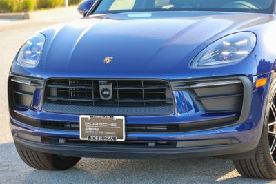 2026 Porsche Macan Base