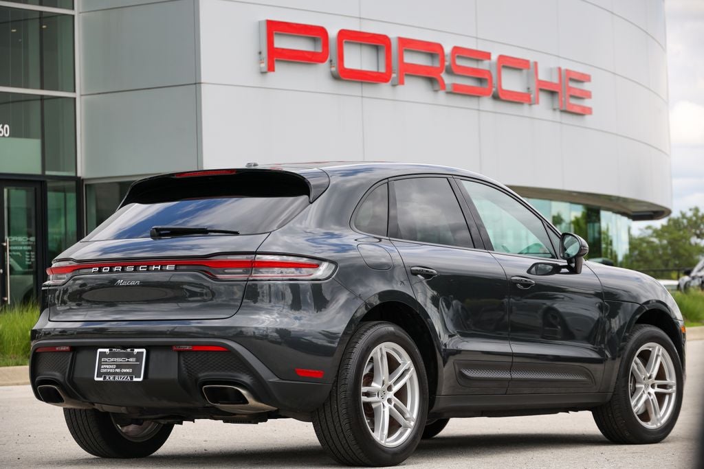 2023 Porsche Macan Base