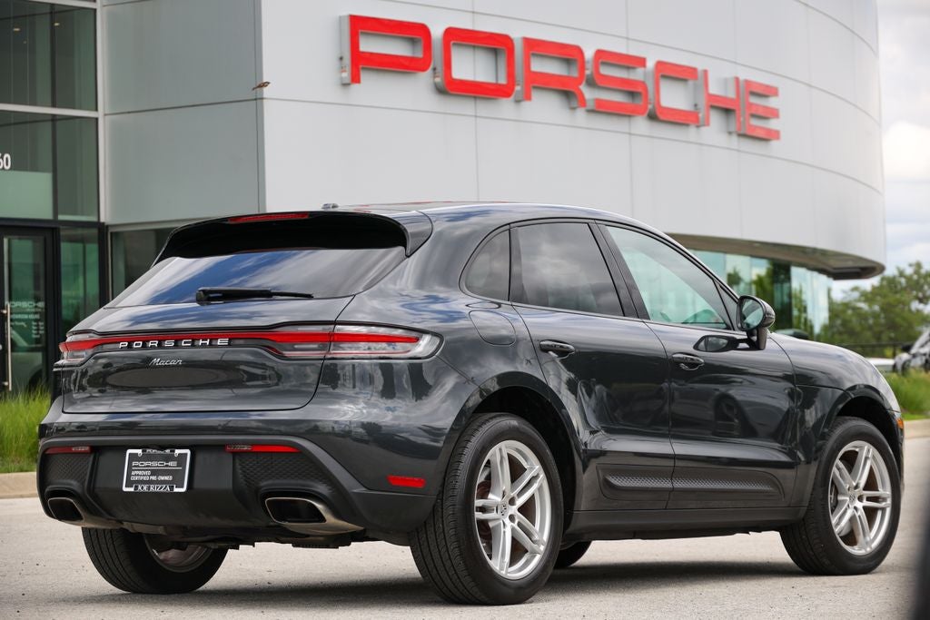 2023 Porsche Macan Base