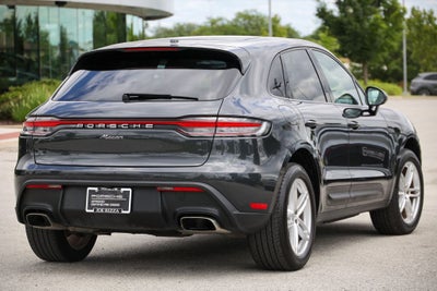 2023 Porsche Macan Base