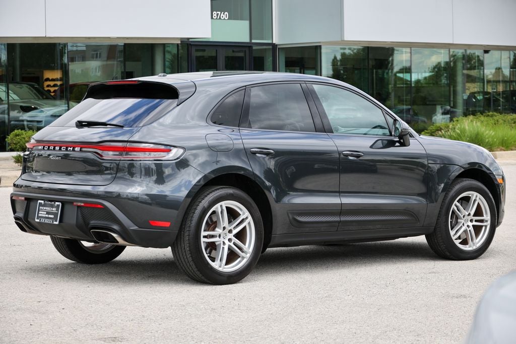 2023 Porsche Macan Base