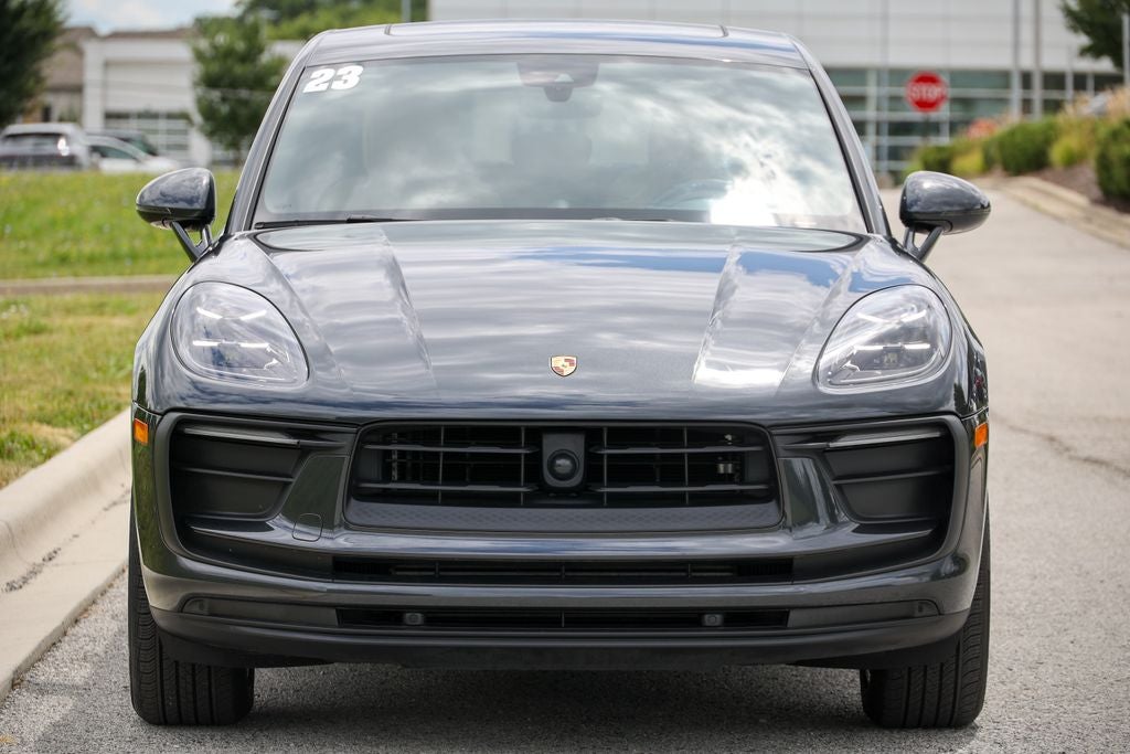2023 Porsche Macan Base