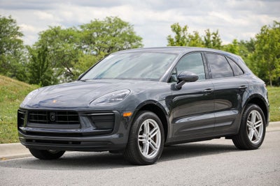 2023 Porsche Macan Base