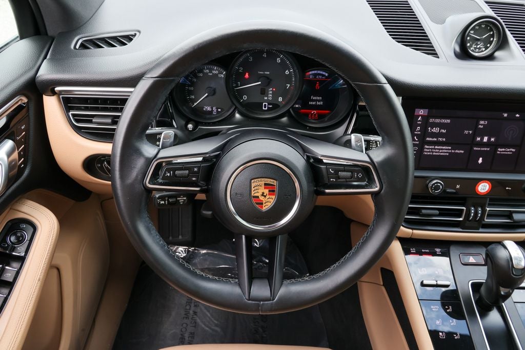 2023 Porsche Macan Base