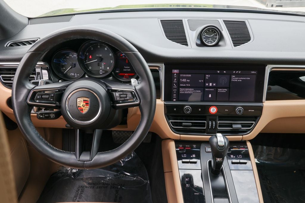 2023 Porsche Macan Base