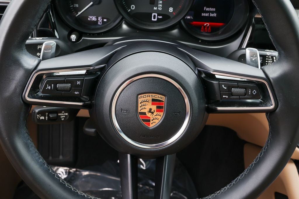 2023 Porsche Macan Base