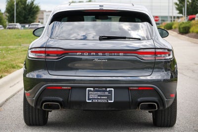 2023 Porsche Macan Base